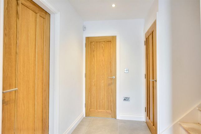 Entrance Hall_2.Jpeg