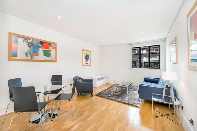 Flat to rent in Spice Quay, Shad Thames, London