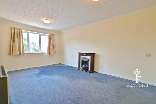 Flat 104, Frinton Lodge, The Esplanade, Frinton-on-Sea photo 4