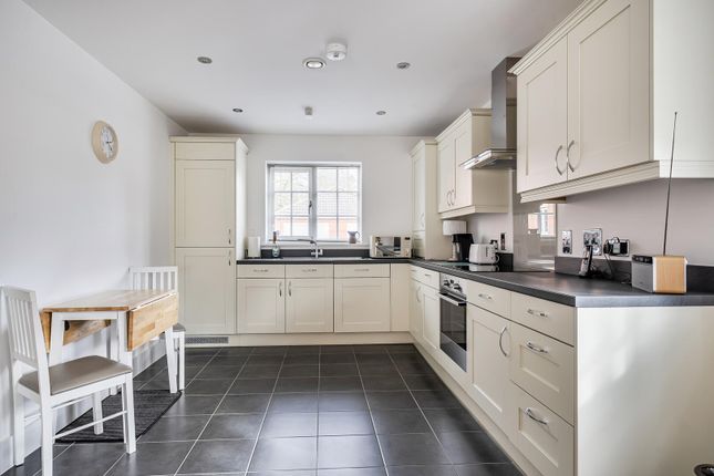 5, Wordsworth Way, Devizes photo 3