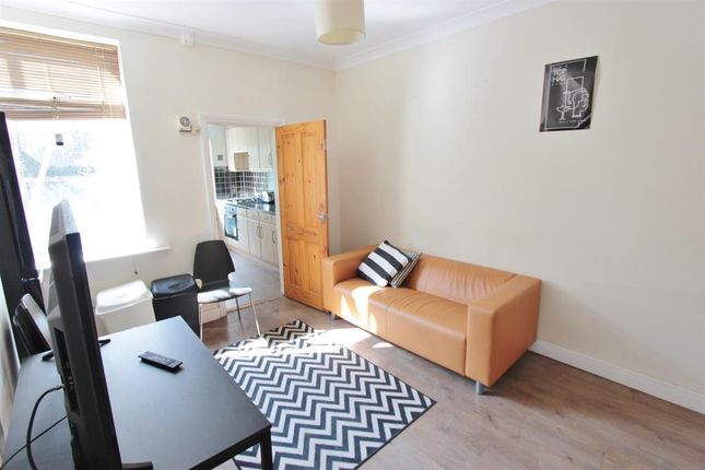 Terraced house to rent in Clementson Road, Sheffield
