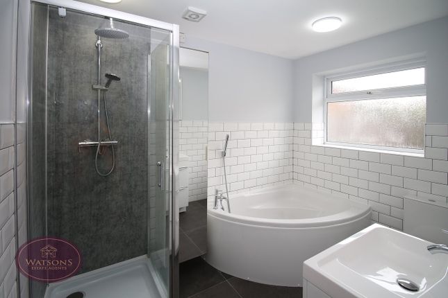 36, Lynncroft, Nottingham photo 2