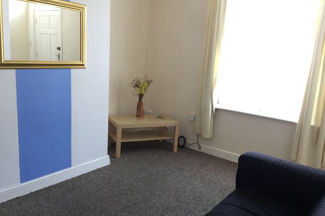 Terraced house to rent in Haycliffe Road, Bradford