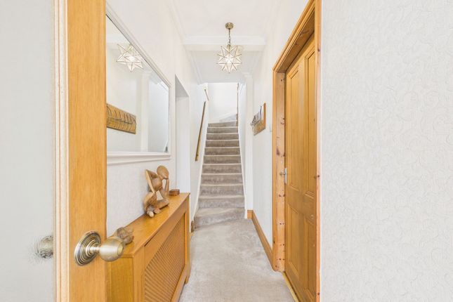6 Westfield Crescent, Gateshead photo 5
