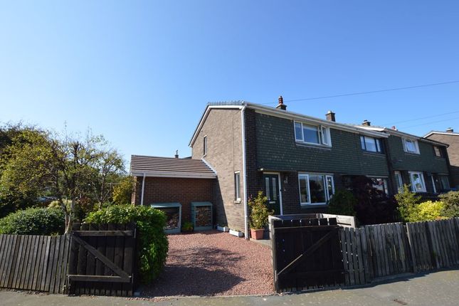 2-bed house on 9, Stone Close, Seahouses, £215,000