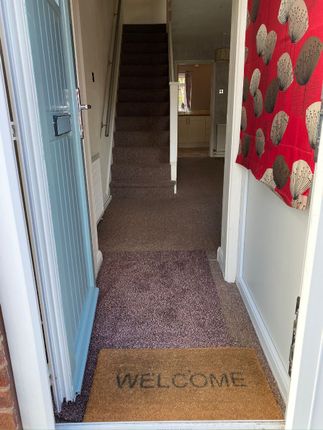 Semi-detached house to rent in Tiptree Close, Kimberley, Nottingham