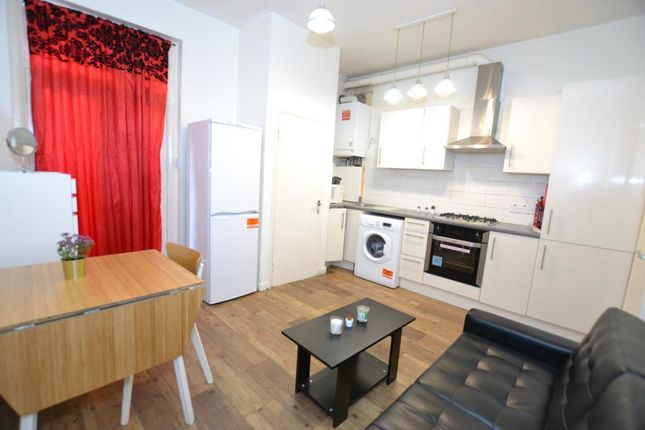 43, Settles Street, London photo 3