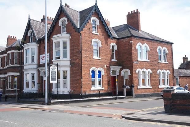 Office to let in 136 Nantwich Road, Crewe, Cheshire