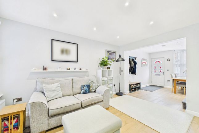 6, Balmoral Road, Hitchin photo 4