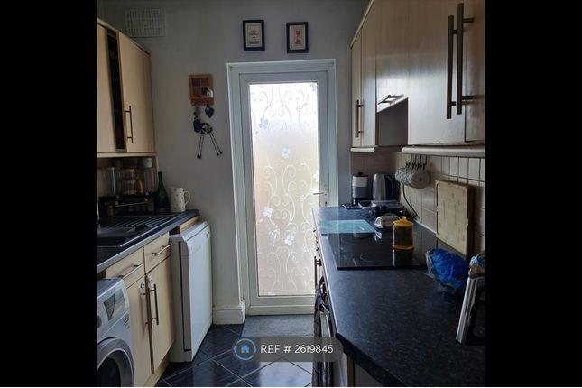 Willow St, Romford photo 4