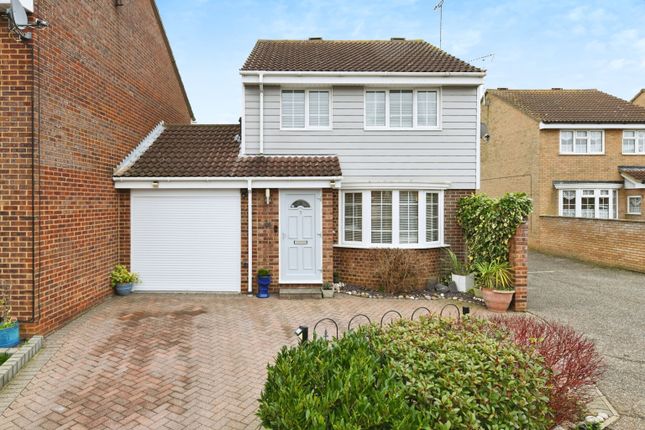 Detached house for sale in Stirrup Close, Chelmsford, Essex