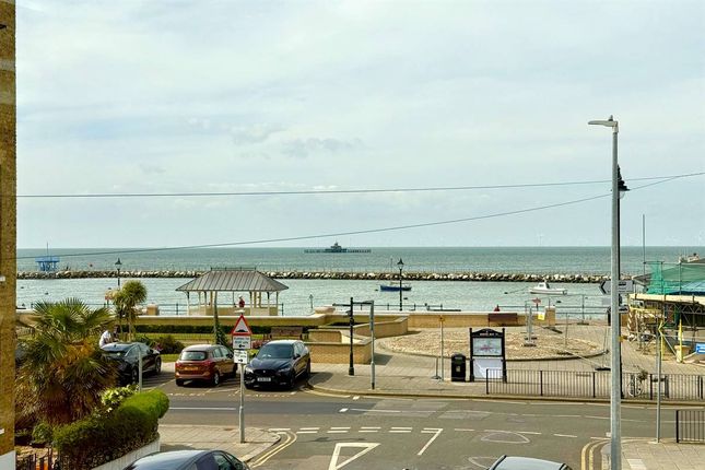 Flat 9, Richmond House, Richmond Street, Herne Bay photo 2