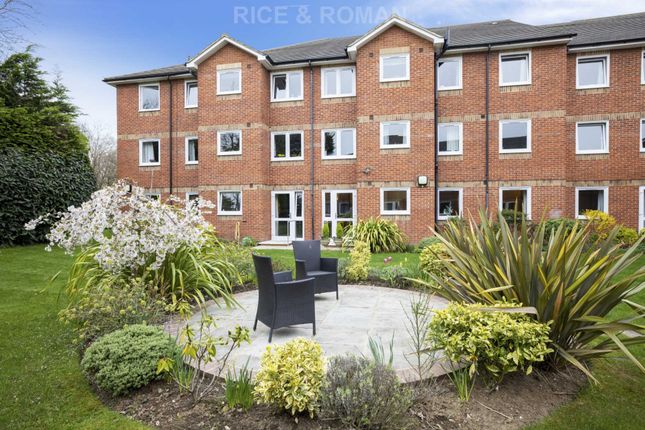 Flat for sale in Manor Road North, Esher