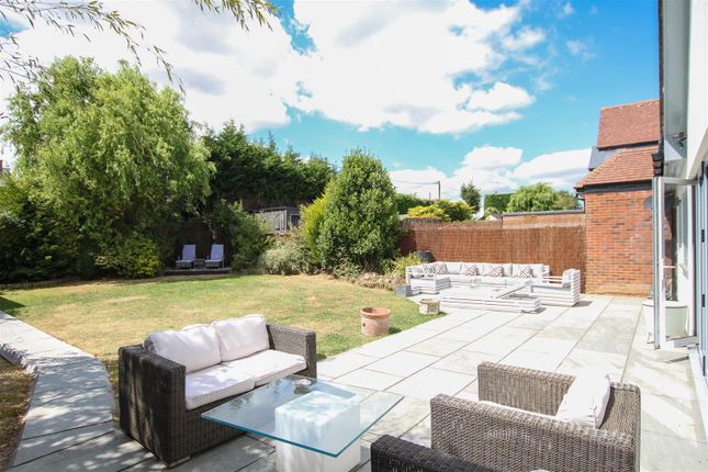Detached house for sale in First Avenue, Hook End, Brentwood