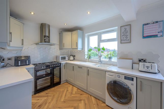 56, Kingsley Road, Kingswinford photo 4