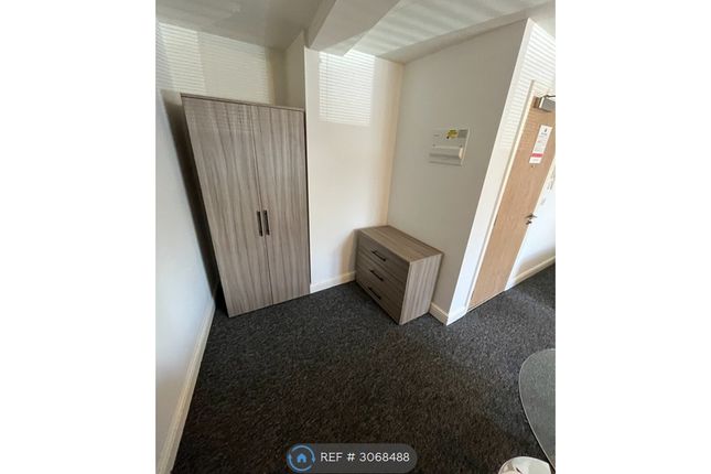 Flat, Bridgegate, Retford photo 4