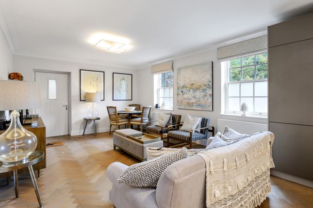 1 St George's Heights, 4 Claremont Lane, Esher KT10 9DW , Esher photo 4