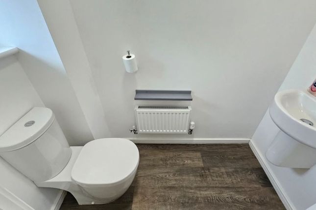 7, Bowler Avenue, Accrington photo 4