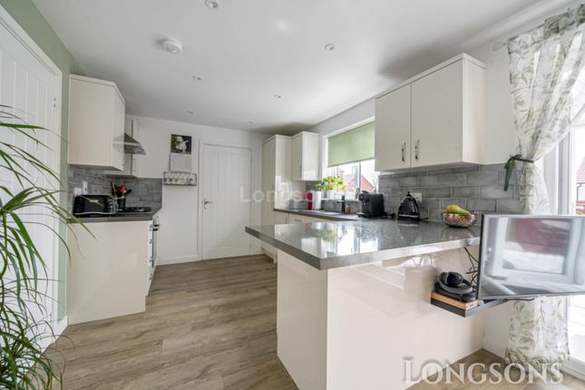 1, Spitfire Drive, Swaffham photo 4