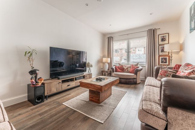 68 Standard Road, Bexleyheath, Kent photo 4