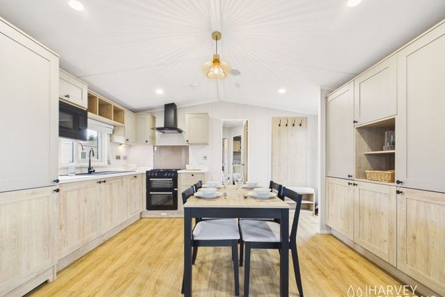 3-bed caravan on Bowland Fell Holiday Park, Skipton, £119,995