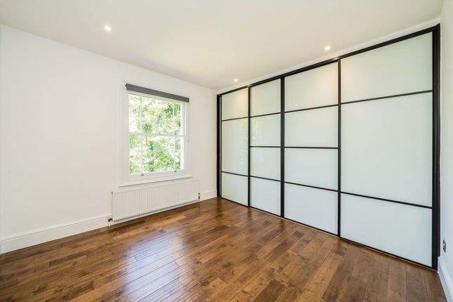 Flat D, 4, Carlton Hill, London photo 4