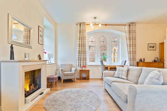 3 Sarno Square, Abergavenny photo 4