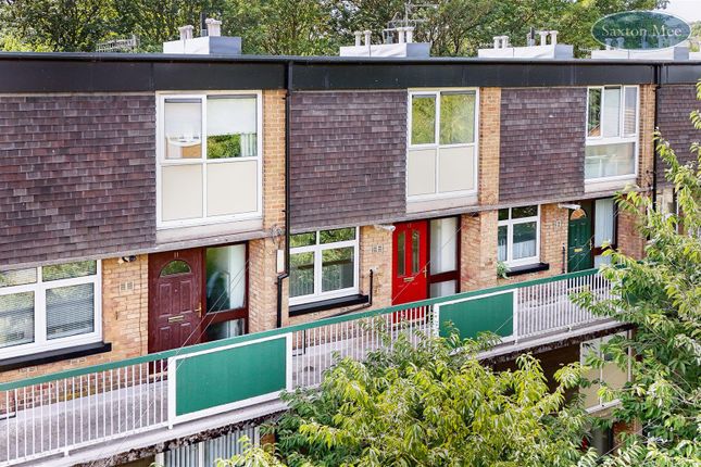 Park View - Front Dr442.Jpg