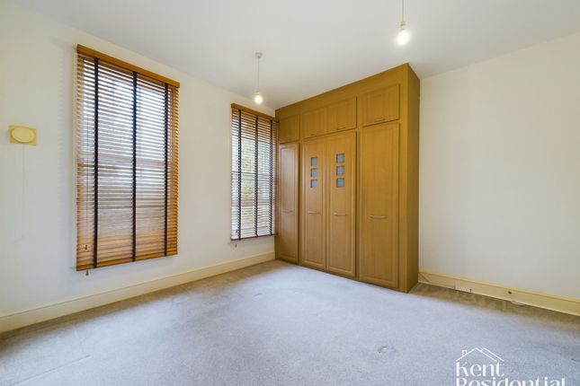 Flat 3, Wellington House, Maidstone photo 2