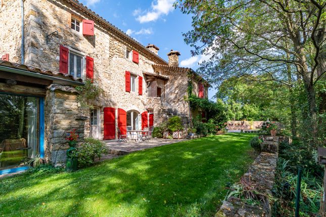 Farmhouse for sale in Saint-Jean-Du-Gard, Gard, Languedo-Roussillon, France