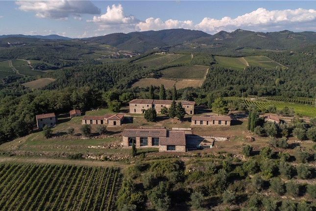 Villa for sale in Gaiole In Chianti, Siena, Tuscany, Italy