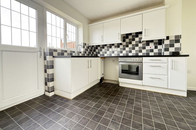 114, Millwright Way, Flitwick photo 3