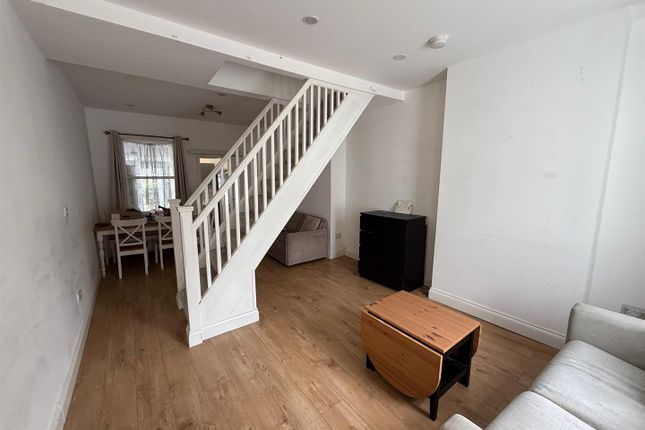 32, Cromwell Road, Wembley photo 2