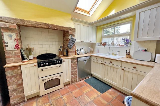 402, Pound Road, Sherborne photo 4