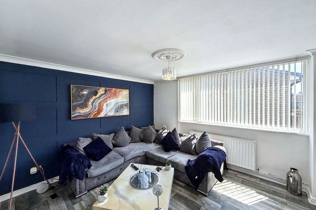 4, Skerne Close, Peterlee photo 2