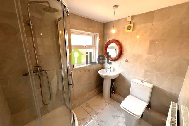 19 Alcombe Road, Northampton photo 5
