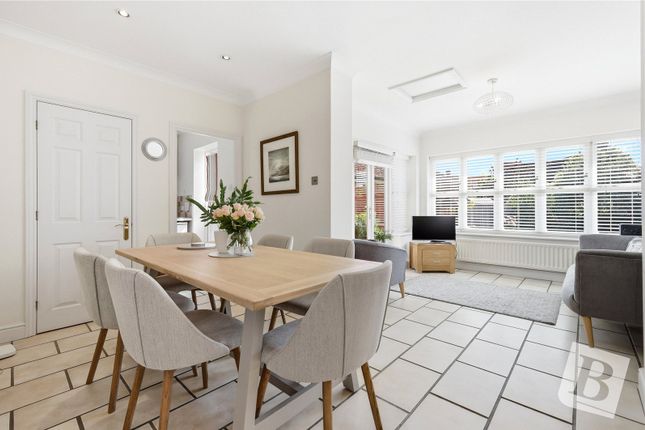 2, Anjou Green, Chelmsford photo 3