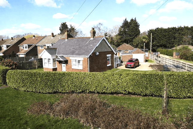 4-bed house on 75, Southampton Road, Park Gate, Southampton, £550,000