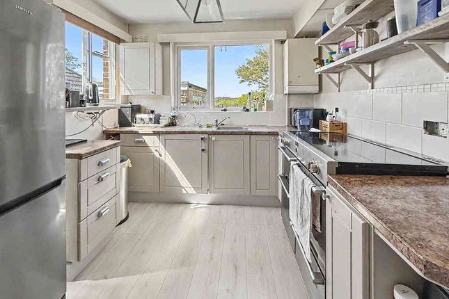 15, Hillcrest Road, Wimborne photo 4