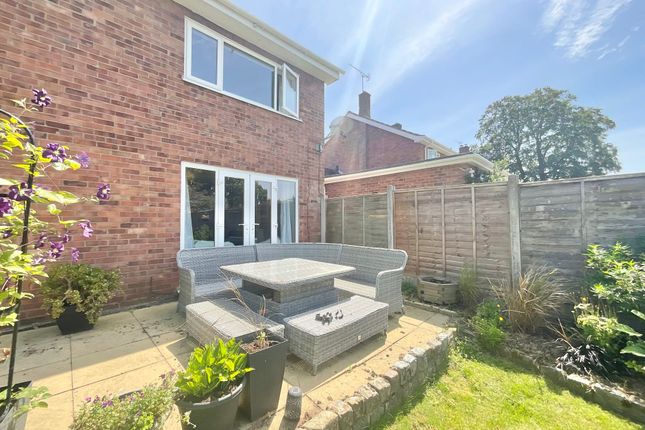 4 Ladygates, Crewe photo 3