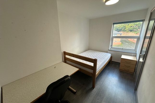 Rooms 13 -, Leamington Spa photo 4