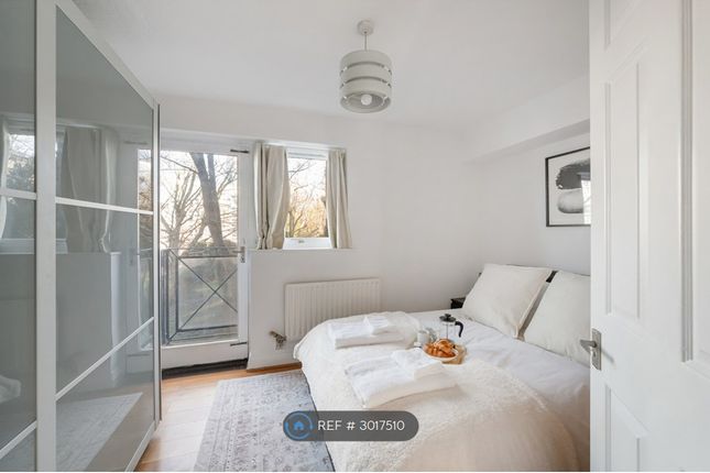 Undine Road, London photo 2