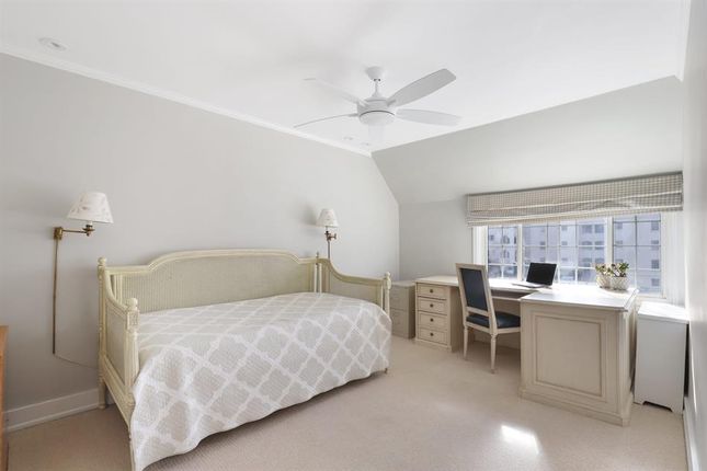 Town house for sale in 9 Kensington Terrace, Bronxville, New York, United States Of America