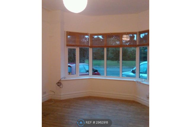 Gf Flat  Holdenhurst Road  Orp Private Garden, Bournemouth photo 2