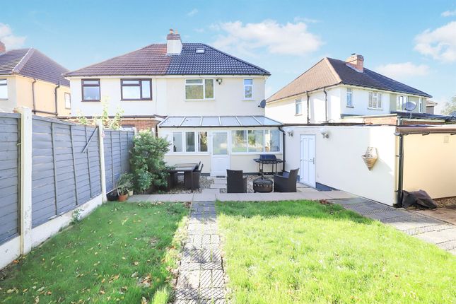 35, Sundour Crescent, Wolverhampton photo 2
