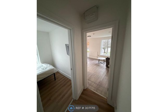 Alexandra Parade A, Flat A, Weston-Super-Mare photo 5