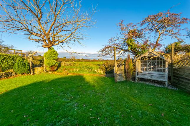Sunny Villa, Higher Road, Breage photo 2