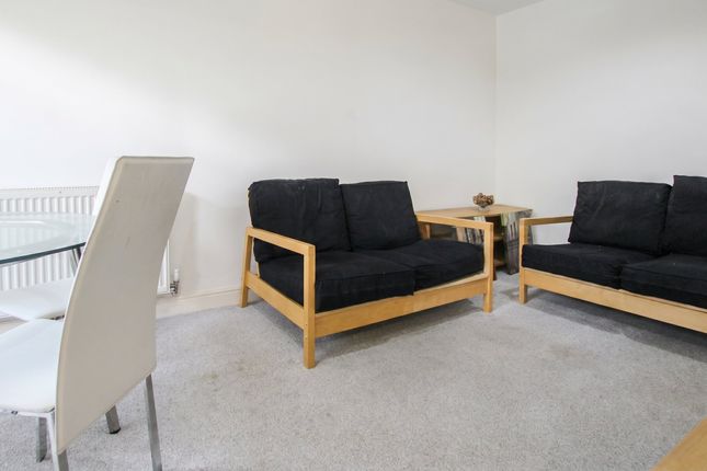 14, Wessex  Court, Stoke on Trent photo 4