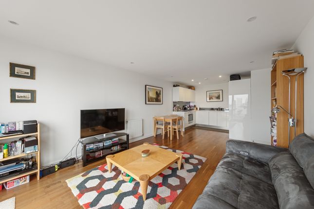 Apartment 36, Cornmill House, 4, Wharf Street, London photo 2