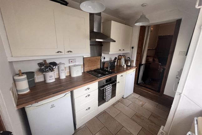 Terraced house for sale in Watery Lane, Newhall, Swadlincote